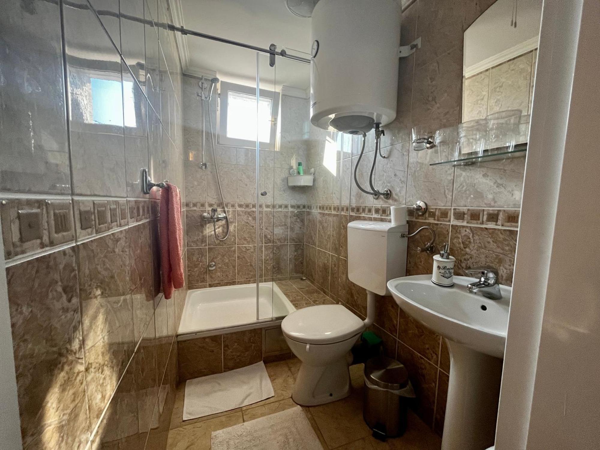 Apartman Simona Vrdnik Dış mekan fotoğraf