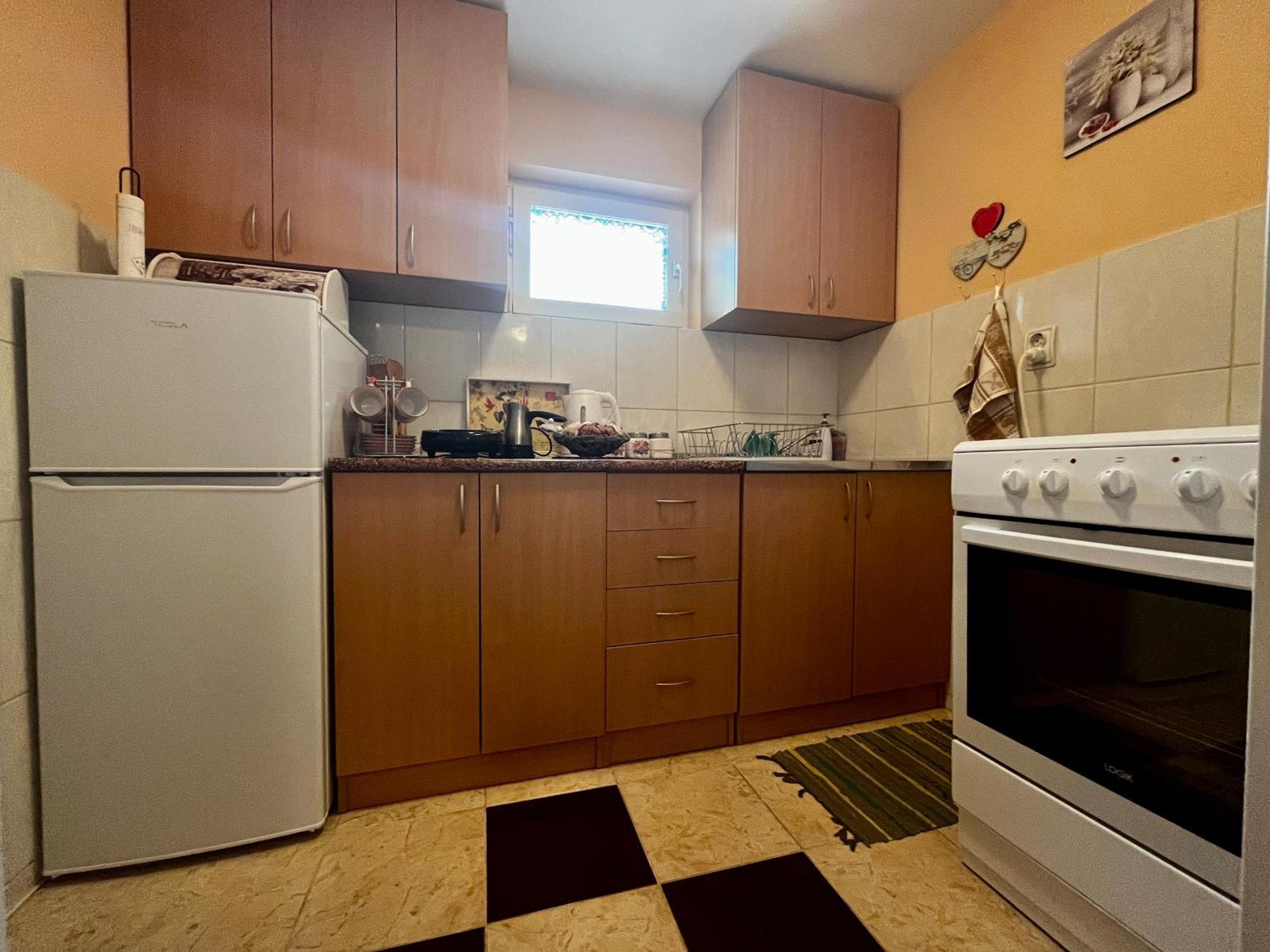 Apartman Simona Vrdnik Dış mekan fotoğraf
